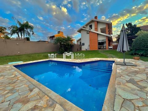 Casa à venda em Cascavel, Country, com 3 quartos, com 199.81 m²